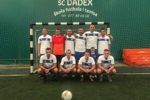 Anđušić brži od sirene, Stupovi bolji od Kole Transa