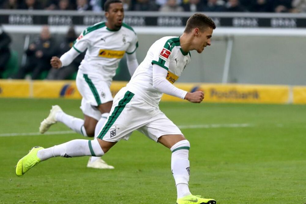 Torgan Azar, Foto: Bundesliga.com