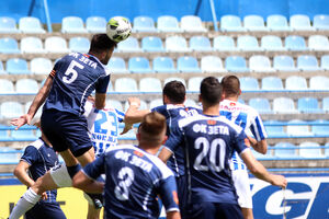 Zeta - prvi lovac na Budućnost?