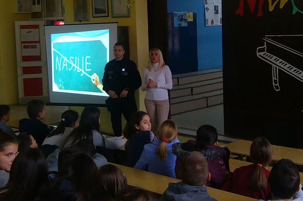 Bar vršnjačko nasilje, Foto: Radomir Petrić