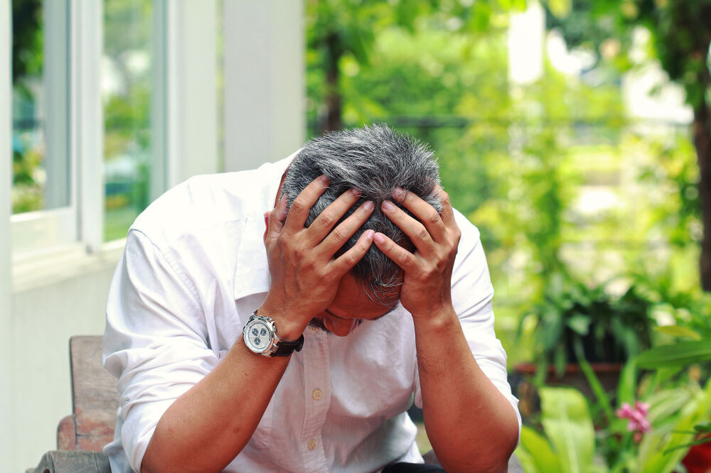 Glavobolja, srednje godine, Foto: Shutterstock