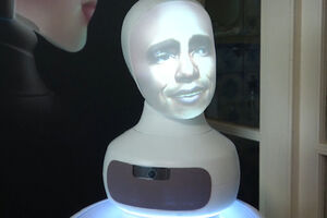 Humanoidni roboti: Govore, slušaju, razumiju i žele vas uvjeriti...