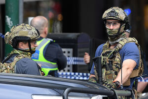 UZNEMIRUJUĆI VIDEO Australija: Jedna osoba stradala u napadu...