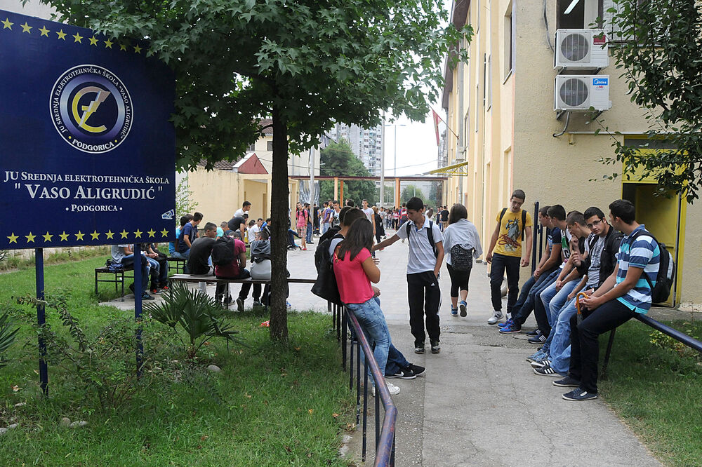 Elektrotehnička škola, Podgorica, Foto: Zoran Đurić