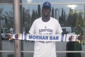 Pojačanja dolaze u Bar: I Sane sletio u Crnu Goru