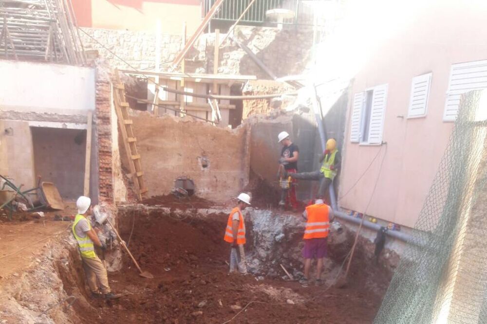 Građevinski radovi Meše Kolarevića, Foto: Vuk Lajović