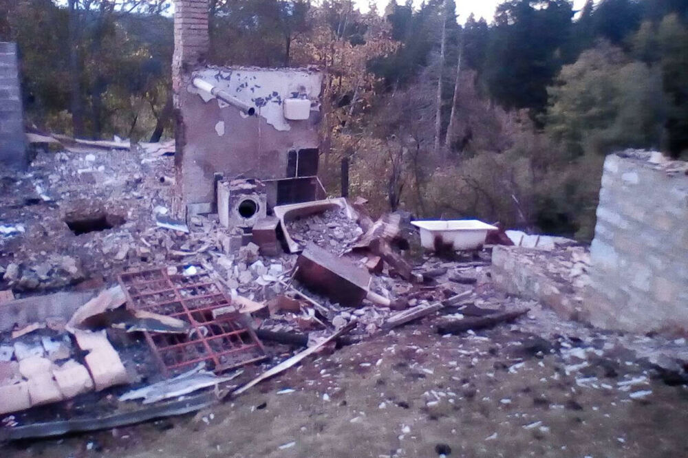 Izgorjela kuća jednog od mještana Metaljke, Foto: Privatna arhiva