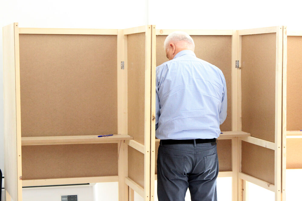 Izbori, glasanje, Foto: Filip Roganović