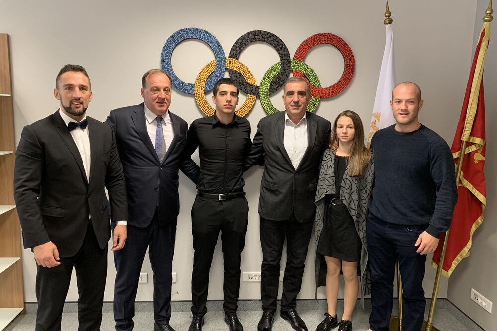 bokseri cok, Foto: COK