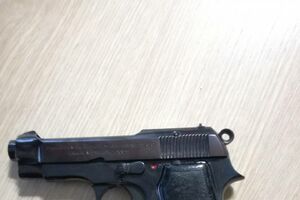 Policija u Podgorici i Cetinju zaplijenila oružije i opojne droge