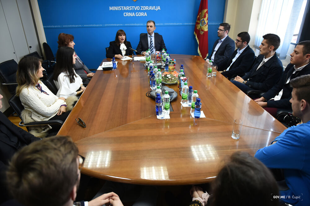 Kenan Hrapović najbolji ljekari, Foto: Mzd.gov.me