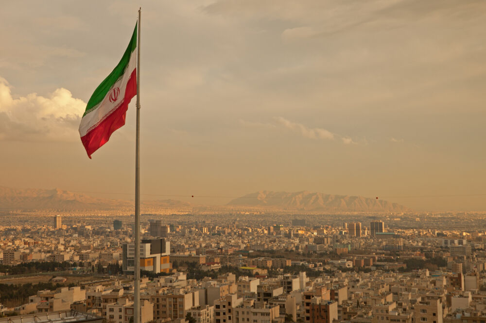 Iran, zastava, Foto: Shutterstock, Shutterstock
