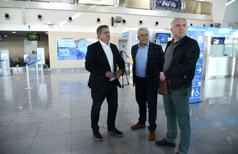 Andrija Mandić, Milan Knežević