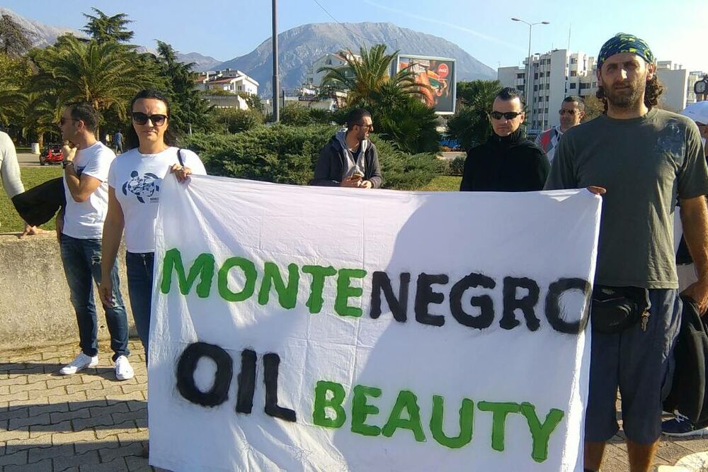 Protest Bar, SOS Montenegro, Foto: Radomir Petrić