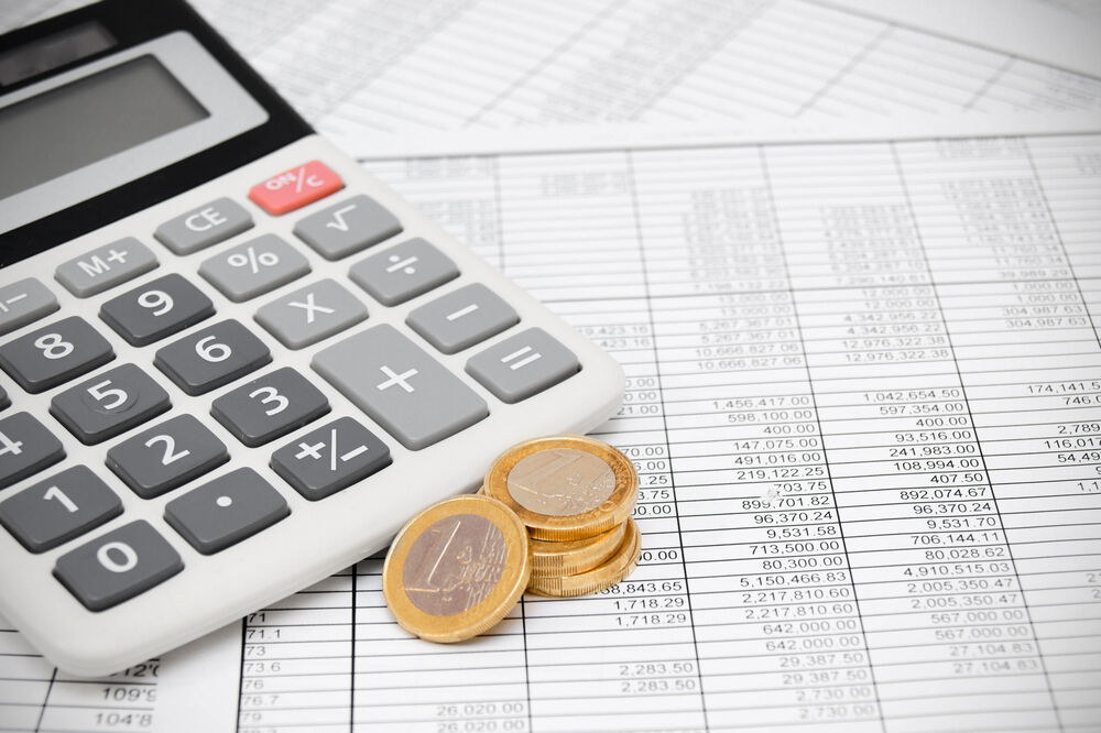 novac, dokumenta, ekonomija, Foto: Shutterstock, Shutterstock