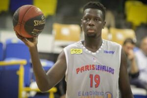 Mornar se pojačava: Nakon Brauna, stigao i Sane