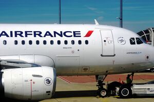 Vraćen avion "Er Fransa", nije dobio dozvolu da preleti Rusiju