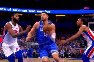 Pogledajte: Vučević "posterizovao" Dramonda