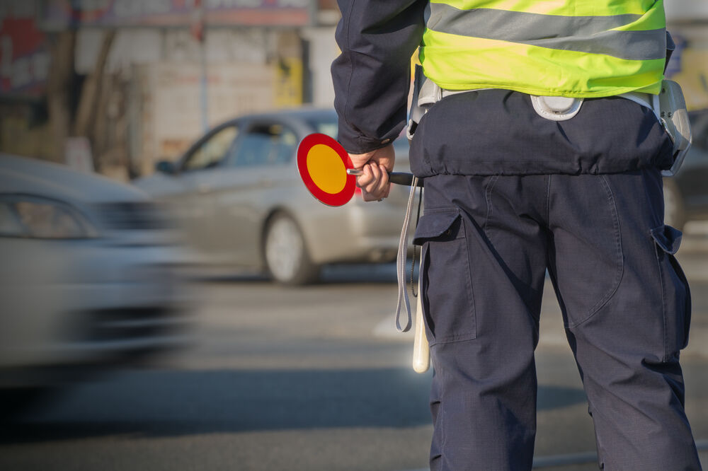 saobraćajac, saobraćajna policija, Foto: Shutterstock