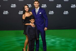 Kristijano Ronaldo zaprosio Georginu