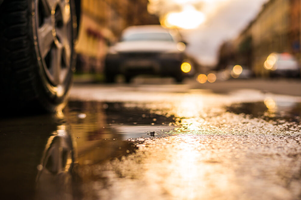 kiša, saobraćaj, Foto: Shutterstock