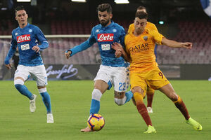 Napoli u finišu izbjegao poraz, Milan poslije preokreta bolji od...