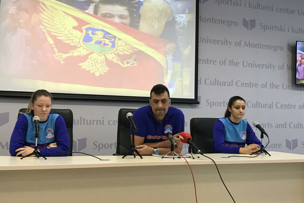 Anđelika Mitrašinović, Goran Bošković, Dragana Živković, Foto: ŽKK Budućnost