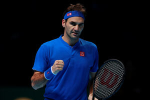 Federer rutinski do polufinala