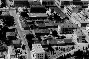 Potkrovlja, smjernice i šuplja priča: Ulica Vuka Karadžića u...