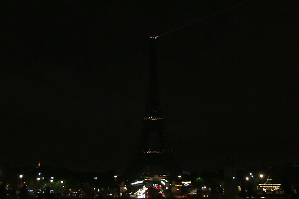 Ajfelov toranj mrak, Foto: Vijesti video