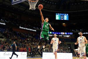 Debakl Mornara u Malagi, Barani matematički i dalje u igri za...