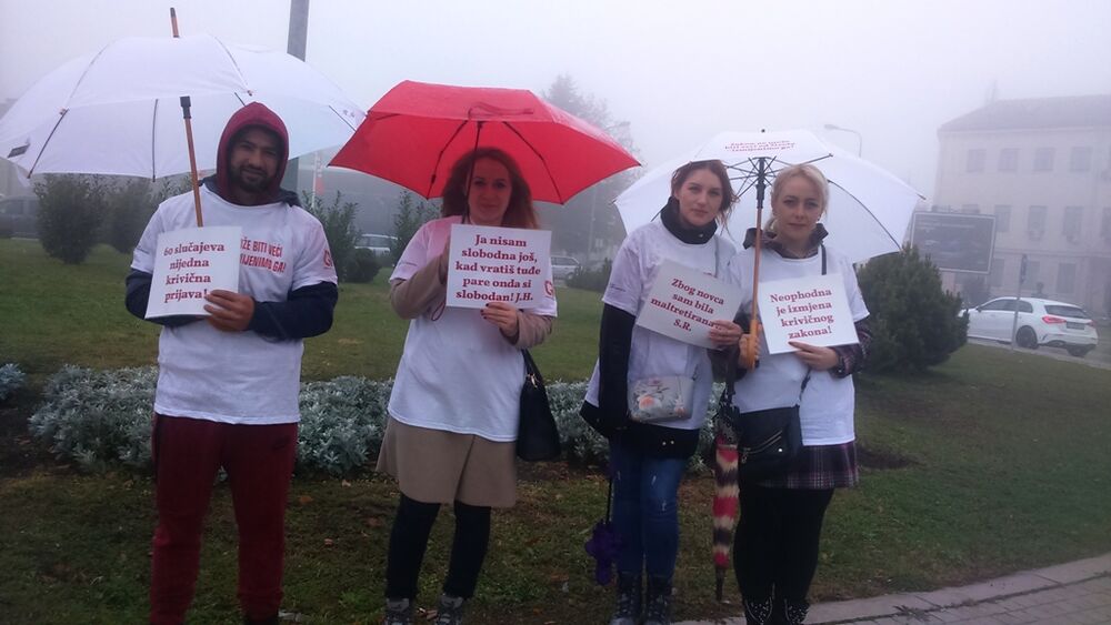 Performans protiv ugovorenih brakova, Nikšić