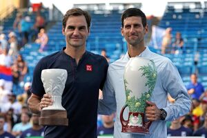 Đoković protiv Zvereva i Čilića, Federeru lakša grupa