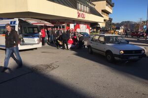 Žabljak: Ženu udarilo auto na pješačkom prelazu