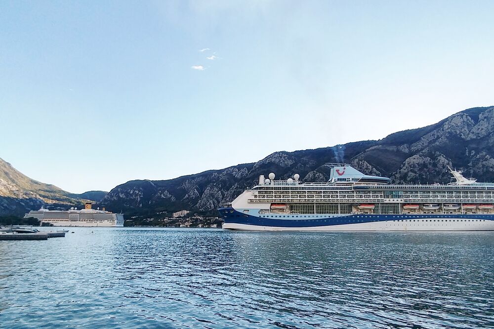 Kotor, kruzeri, Foto: Siniša Luković