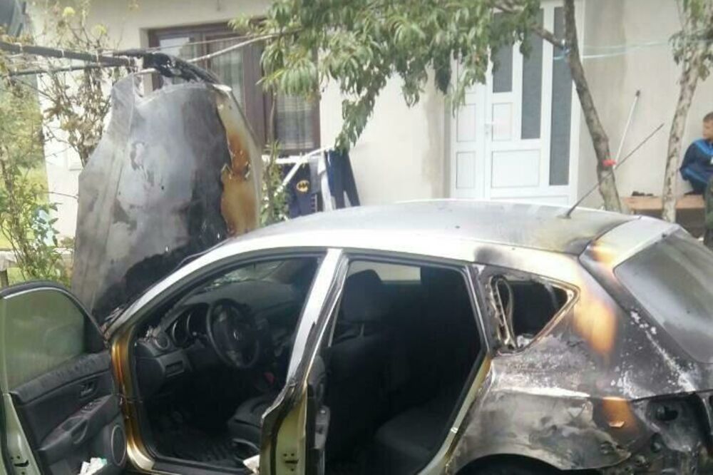 zapaljen auto, Vlado Simonović, Berane, Foto: Privatna arhiva