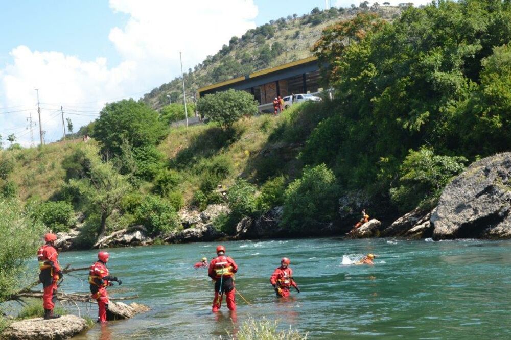 Vježba spasavanje, Zeta, Foto: NVO Fors Montenegro, Direktorat za vanredne situacije