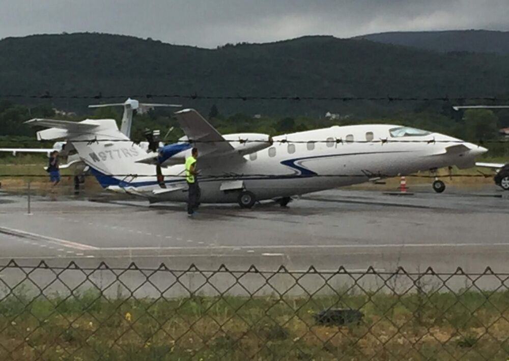 oštećwni avion Tivat