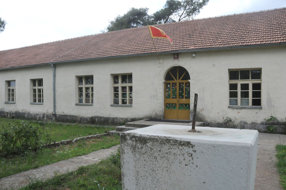 OŠ Savo Kažić, Foto: Vesko Belojević