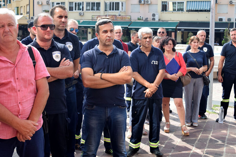 protest Zakon o penzijskom osiguraju, Foto: Luka Zeković