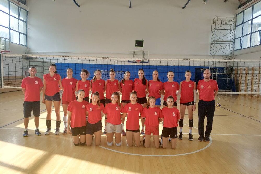 Ženska juniorska odbojkaška reprezentacija, Foto: OSCG