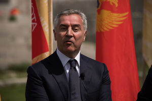 Demokratski front: Đukanović nema većinu kod pravoslavaca