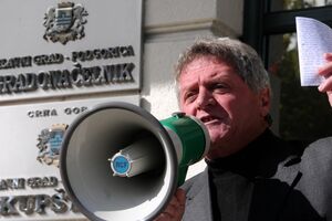 Vukčević pozvao "dakićevce" na protest: Da podržimo ustavnu žalbu