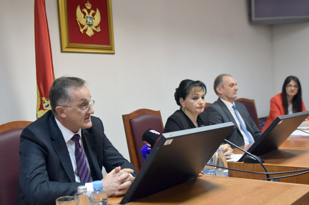 Mušika Dujović, Vesna Medenica, Boris Savić, Foto: Savo Prelević
