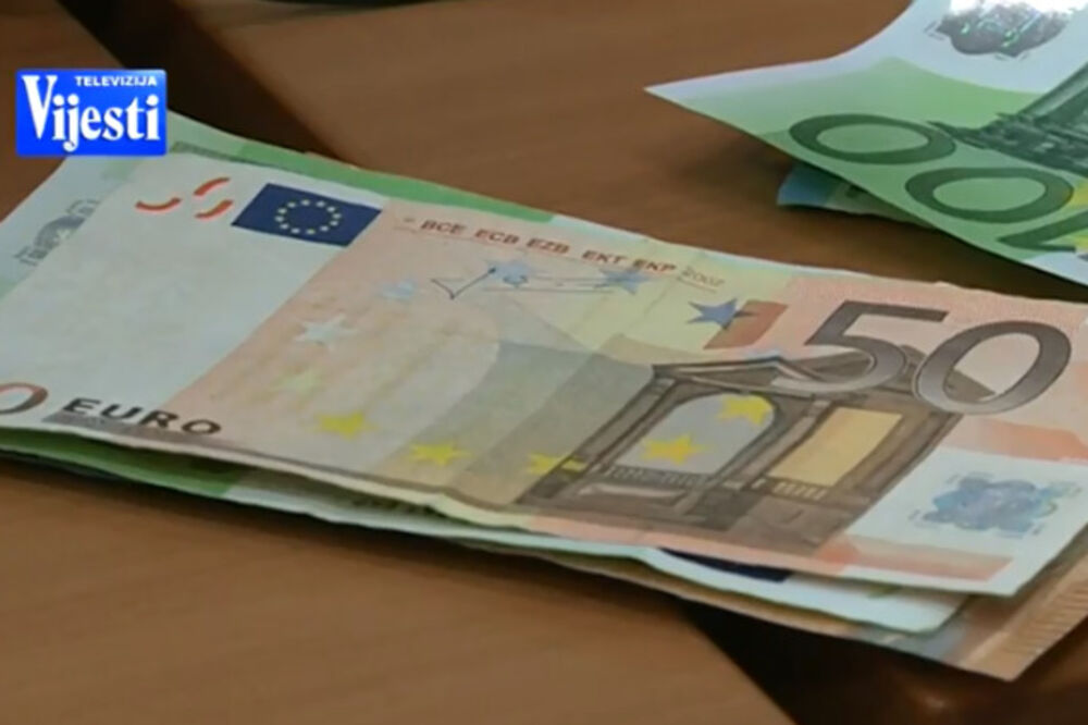 Novac, Foto: Printscreen (YouTube)