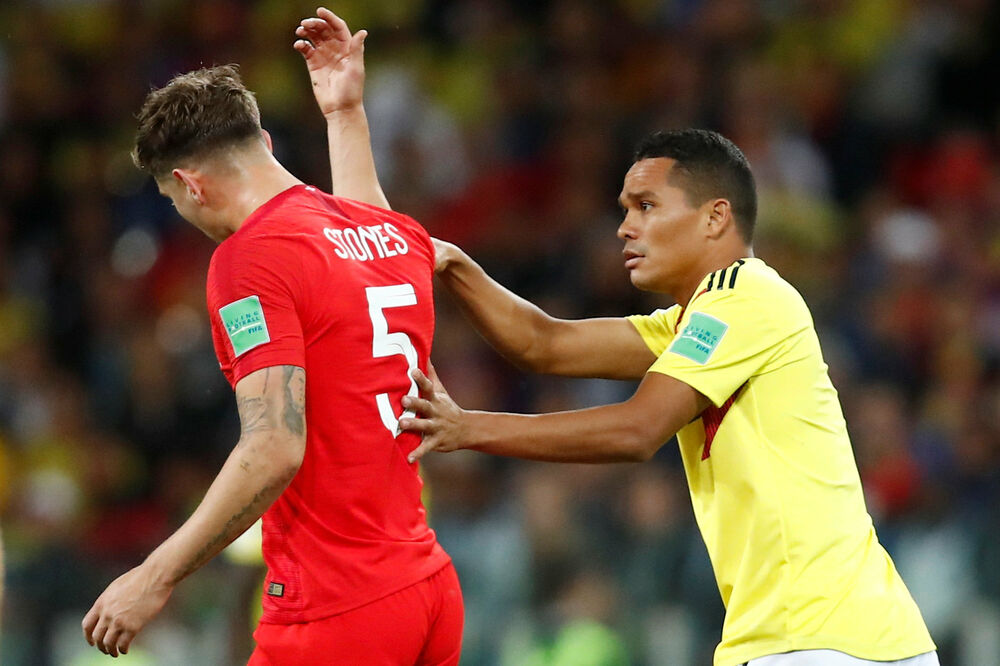 Džon Stouns i Karlos Baka, Foto: Reuters