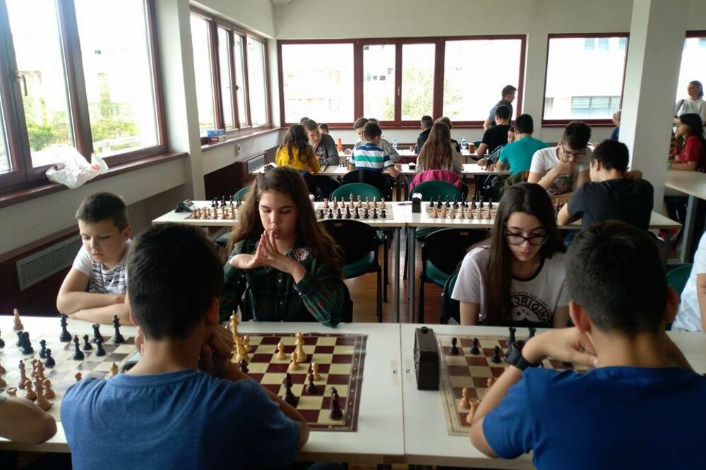 šah, liga osnovnih škola, Foto: Centar za razvoj šaha "Dijagonale"
