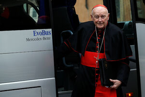 Papa prihvatio ostavku američkog kardinala zbog seksualnog skandala