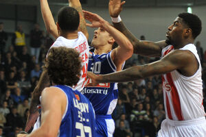 Rasprodato: Ulaznica za mečeve Budućnost - Zvezda neće biti u...