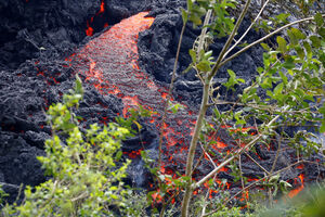 Uz zaglušujuću buku otvorila se nova pukotina u vulkanu na Havajima